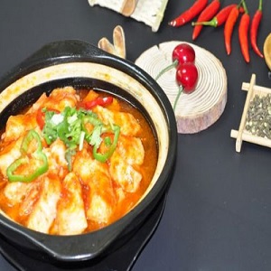 巧仙婆砂锅焖鱼米饭