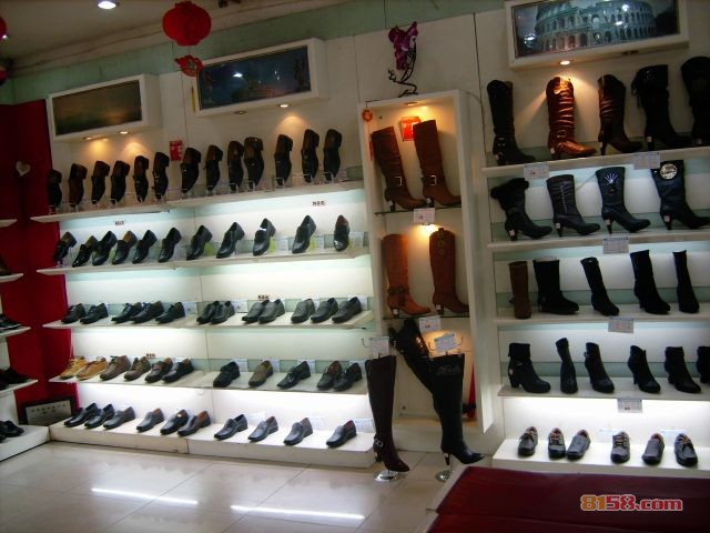 奥古斯都旗舰店天猫有开分店吗?