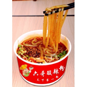 六哥酸辣粉