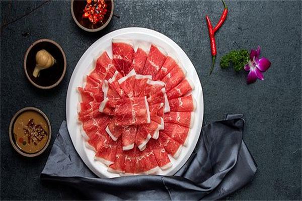 串串很忙麻辣烫代理长期盈利！