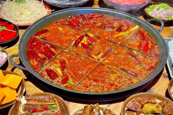 风光老灶火锅