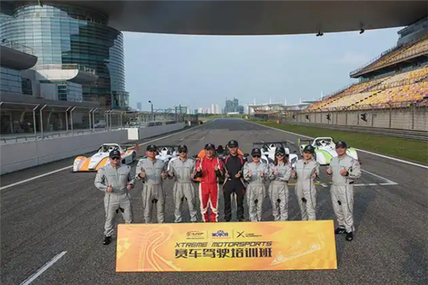 锐客Xtreme赛车俱乐部