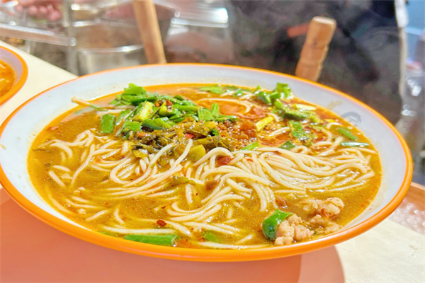 老昆明小锅米线