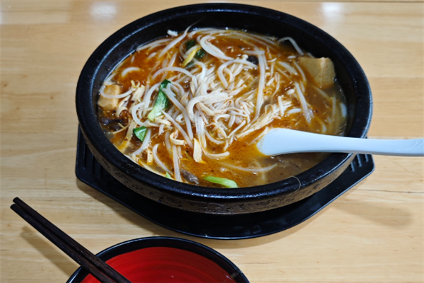 望乡阁过桥米线