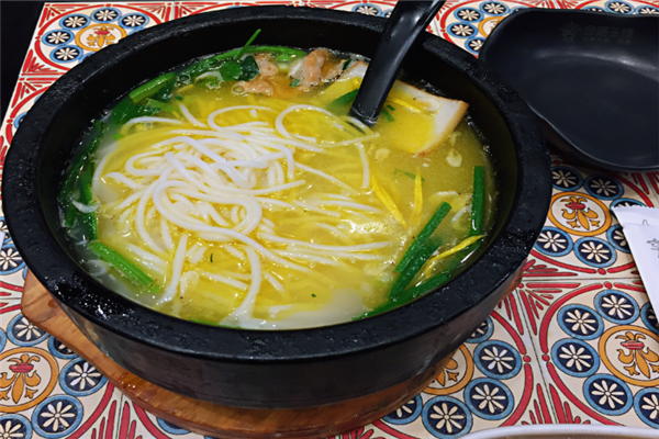 爱上锋味过桥米线