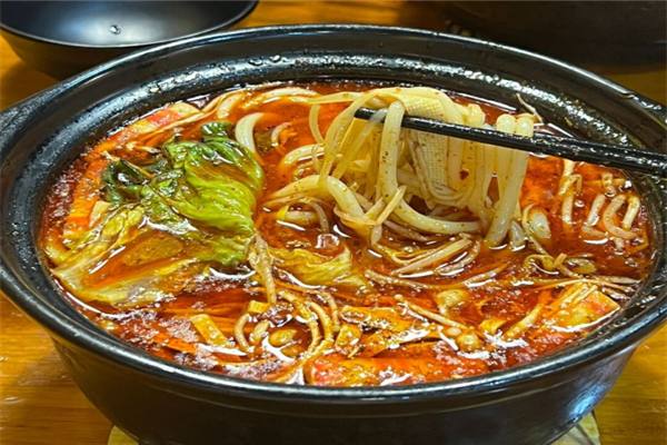 砂锅过桥米线
