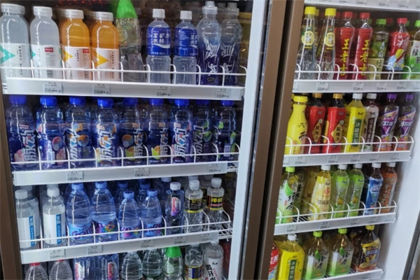 驼鸟便利店
