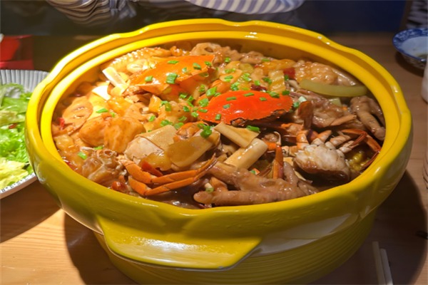哥俩好肉蟹煲