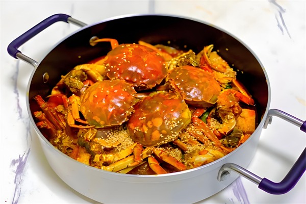 哥俩好肉蟹煲