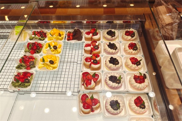living面包店