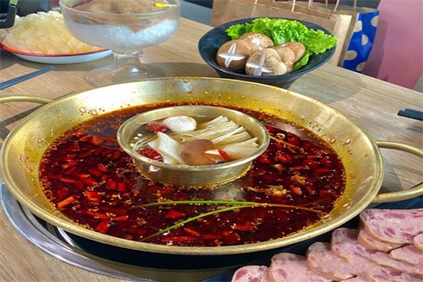渔见你黑豆花火锅鱼加盟费是多少钱