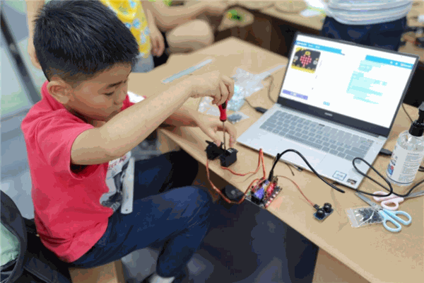 芳汀思steam教育 芳汀思steam教育