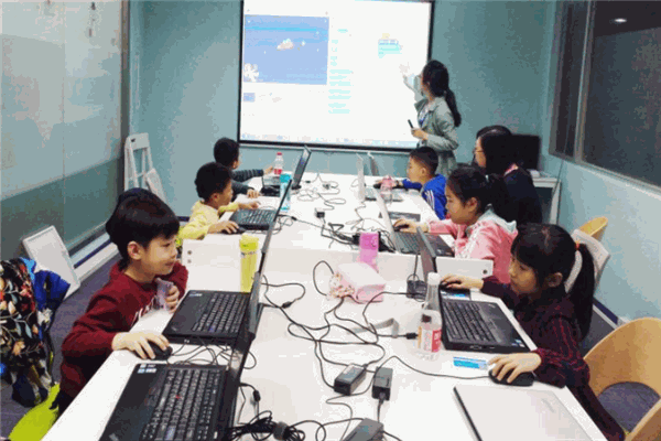 维度积木少儿编程