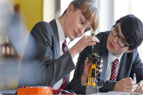 卡卡乐机器人 卡卡乐机器人