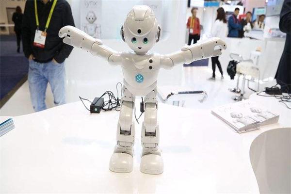 依贝情保姆机器人 依贝情保姆机器人