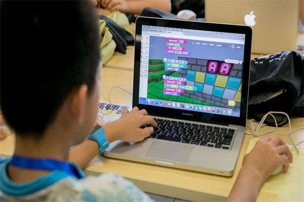 算法积木编程游戏