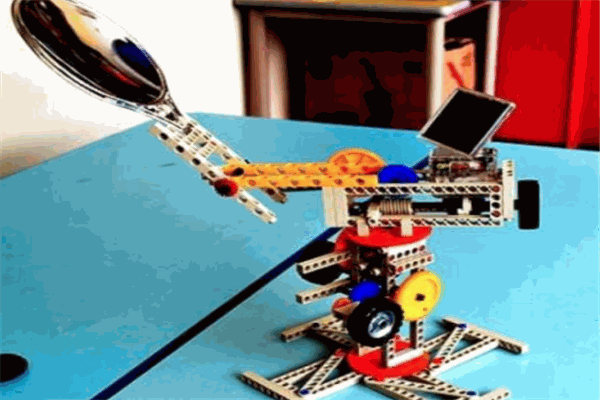 考拉旋风机器人 考拉旋风机器人