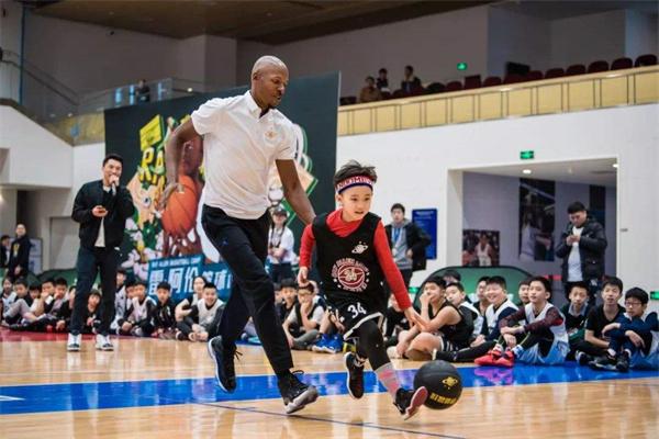 Go PLAY 青少儿篮球教育