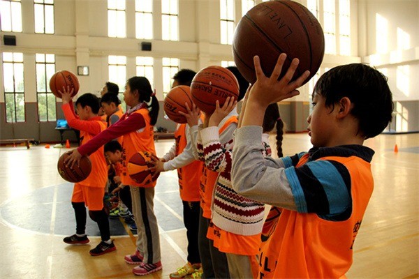 王飞篮球训练营
