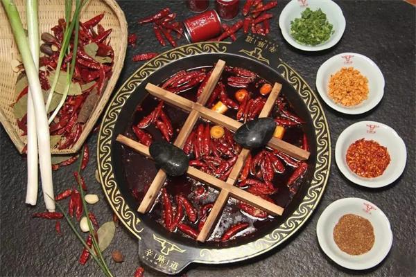 东风炊老火锅