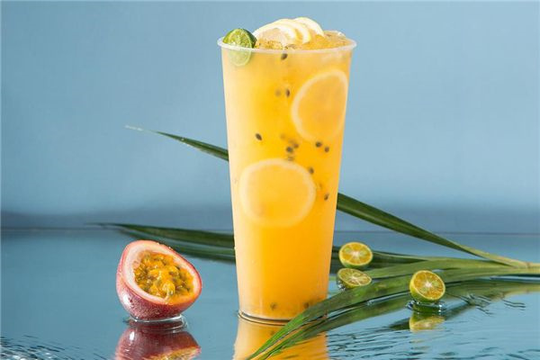 心柠奶茶店