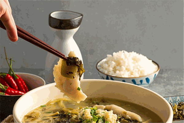 汤小鱼酸菜鱼饭