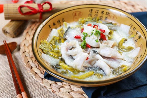 汤小鱼酸菜鱼饭