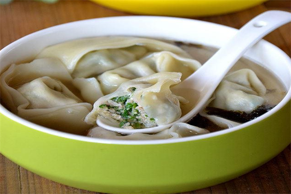 来碗馄饨
