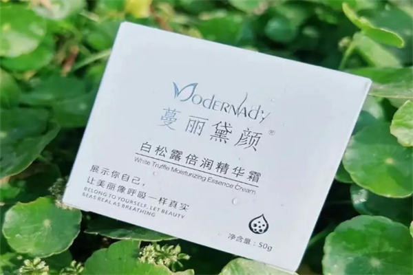 蔓丽黛颜