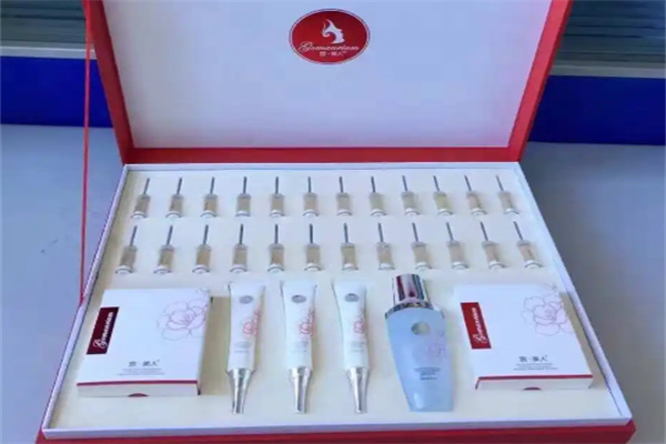 宫.美人