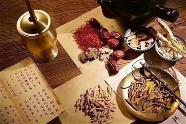 纯尼美中药面膜