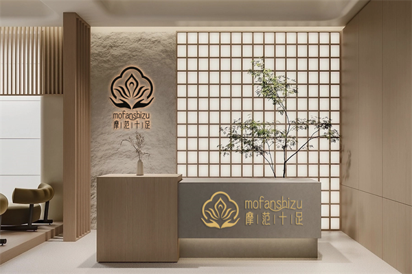摩范十足