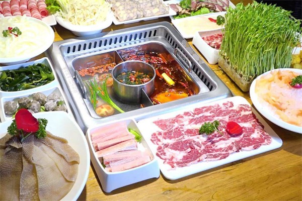 小土鲜货火锅