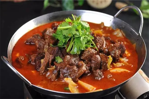 南潮鲜牛腩火锅