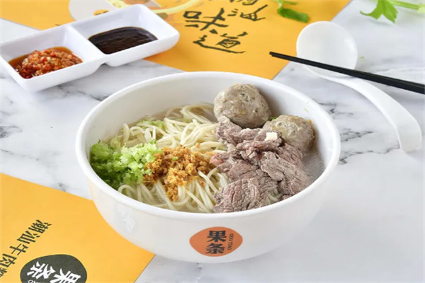 果条潮汕牛肉粿条面