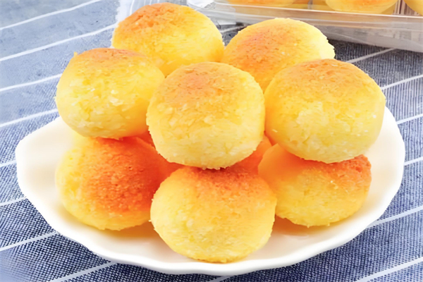杨先森零食铺