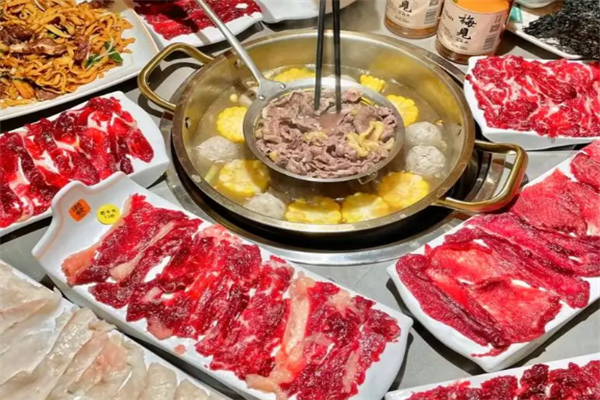 越来越牛火锅店