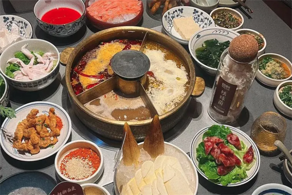 渝巴奴毛肚火锅 渝巴奴毛肚火锅