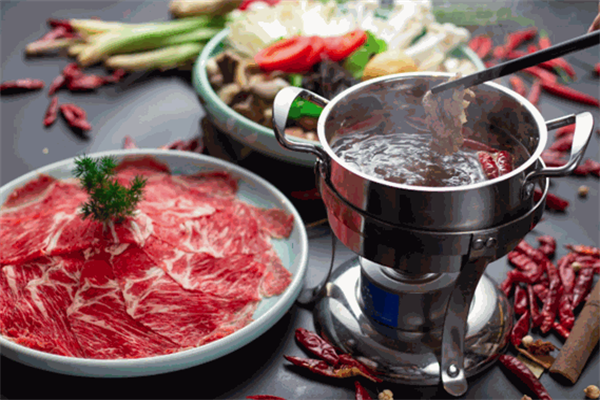 轩与鲜小火锅