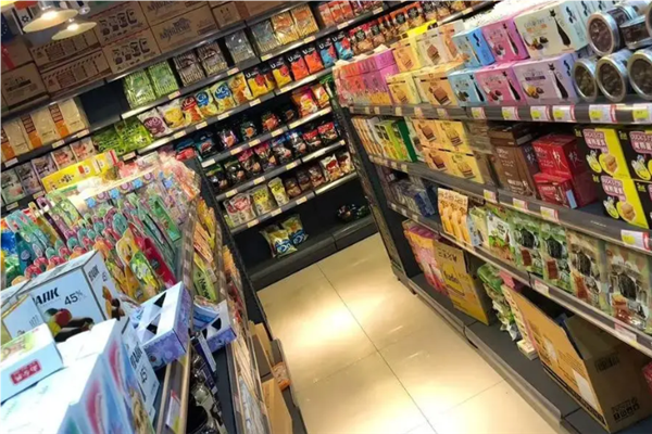 振翔零食店加盟