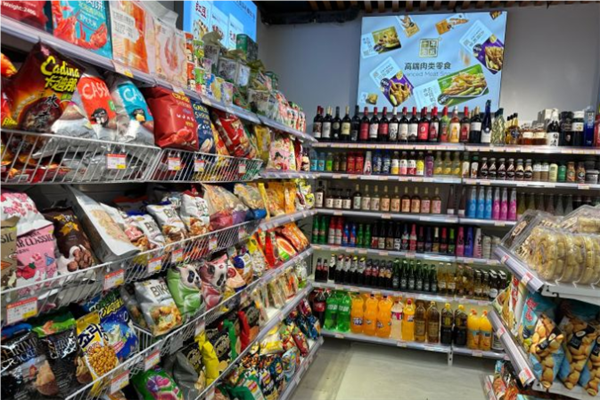 振翔零食店加盟