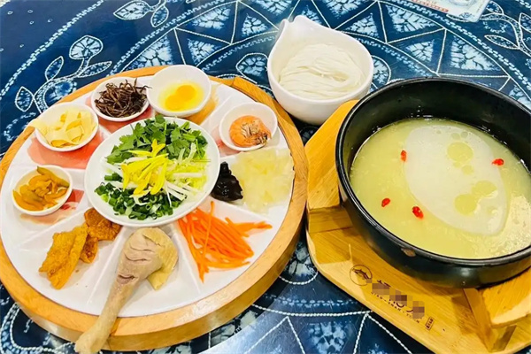 半截塔村过桥米线