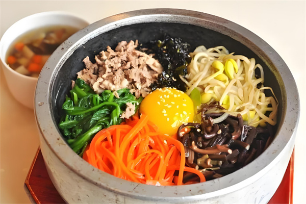 小野人拌饭