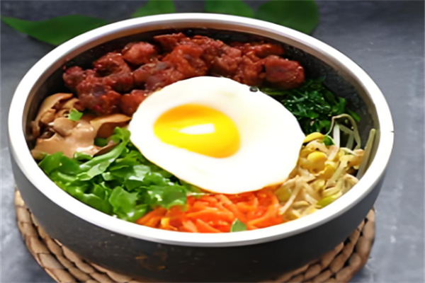 部落烤肉石锅拌饭