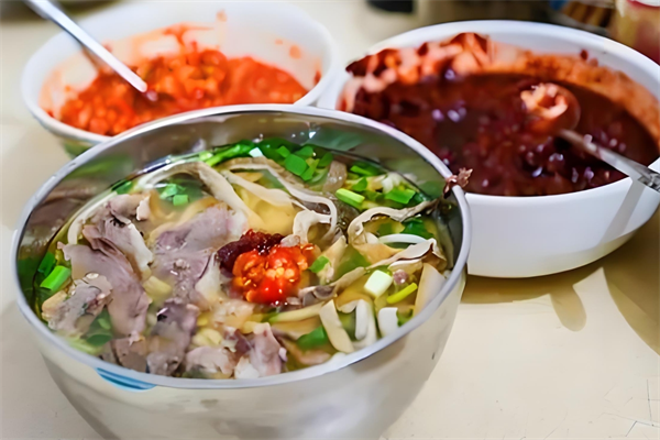 花溪羊肉米线