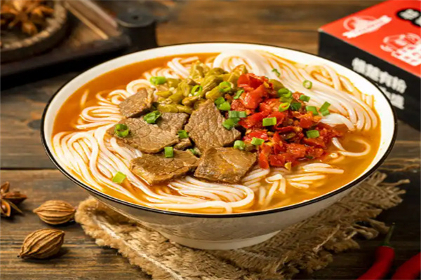 蛮出味常德牛肉米粉