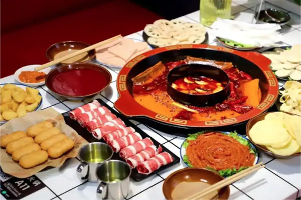 锅小馆火锅
