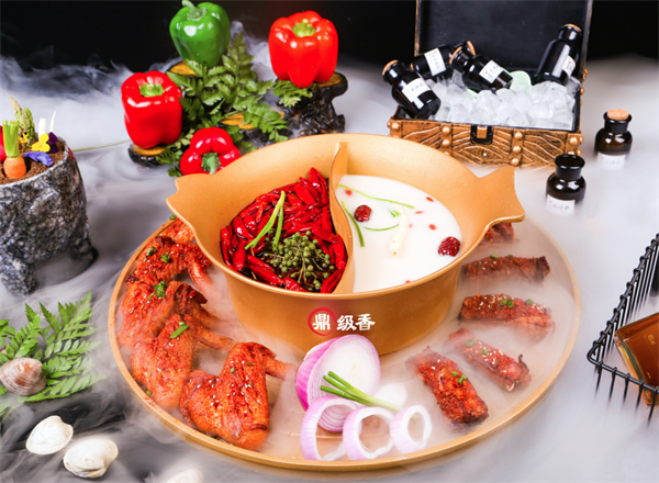 鼎级香涮烤一体火锅