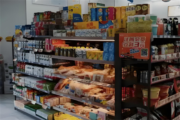 每天来便利店