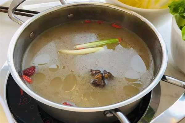 陈钢菌汤小火锅 陈钢菌汤小火锅
